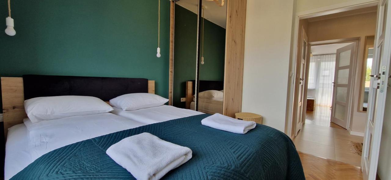 3 Rooms Apartment Podgorze Citybeat #3 Krakau Buitenkant foto