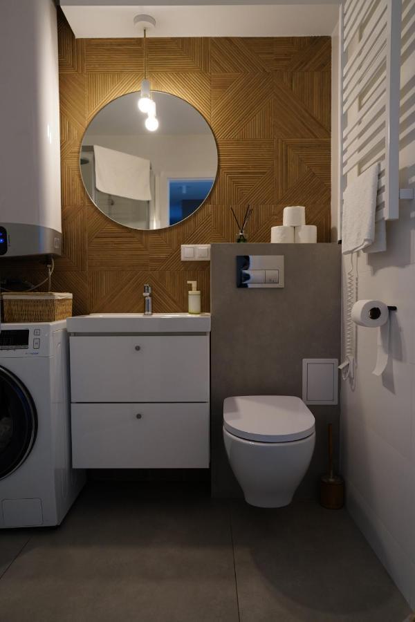 3 Rooms Apartment Podgorze Citybeat #3 Krakau Buitenkant foto