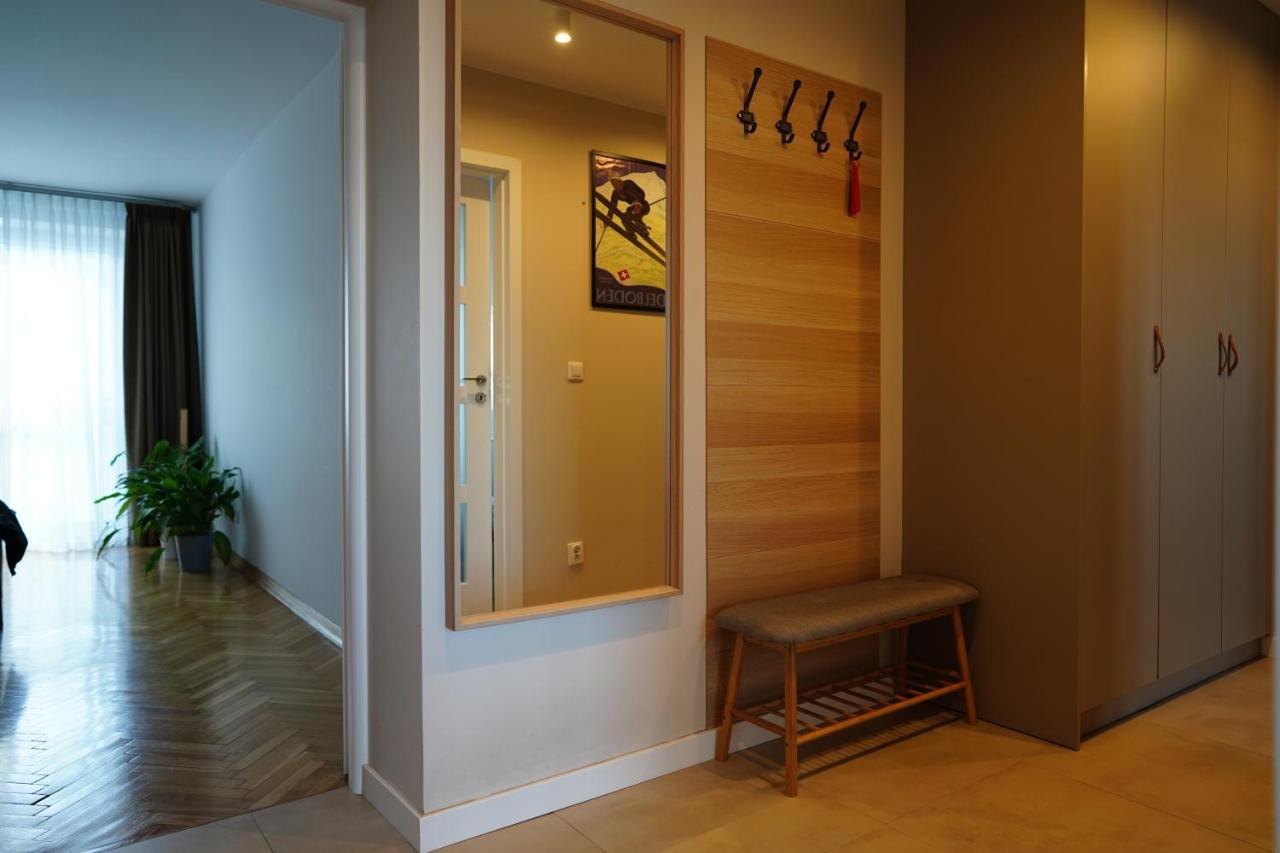 3 Rooms Apartment Podgorze Citybeat #3 Krakau Buitenkant foto