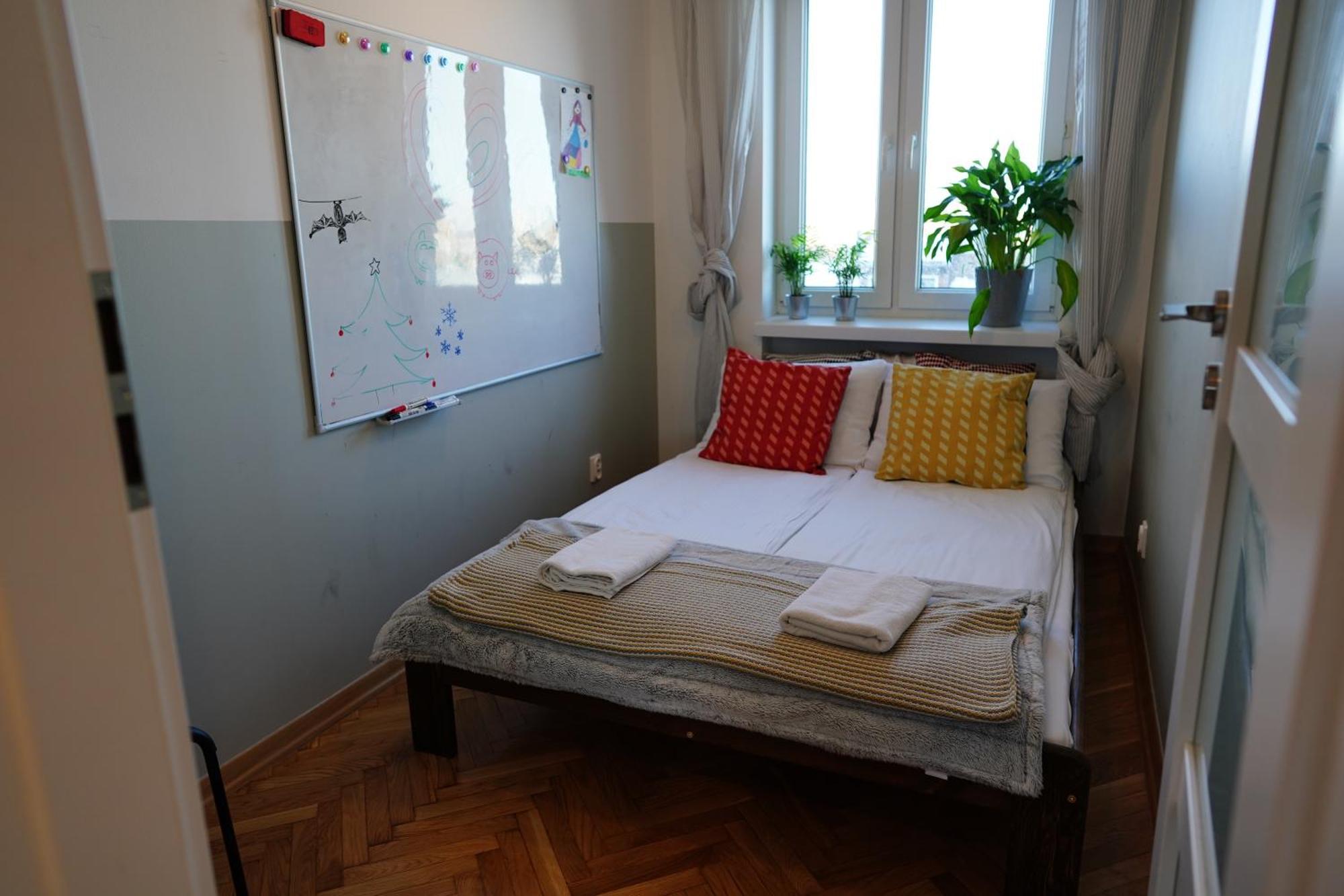 3 Rooms Apartment Podgorze Citybeat #3 Krakau Buitenkant foto